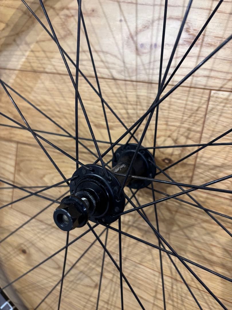 H PLUS SON Gran Compe フロントホイール