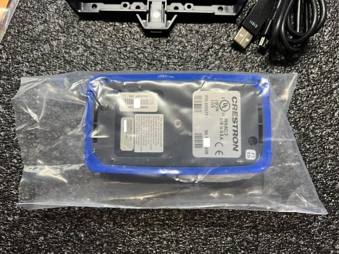 Crestron RMC3Crestron RMC3　未使用