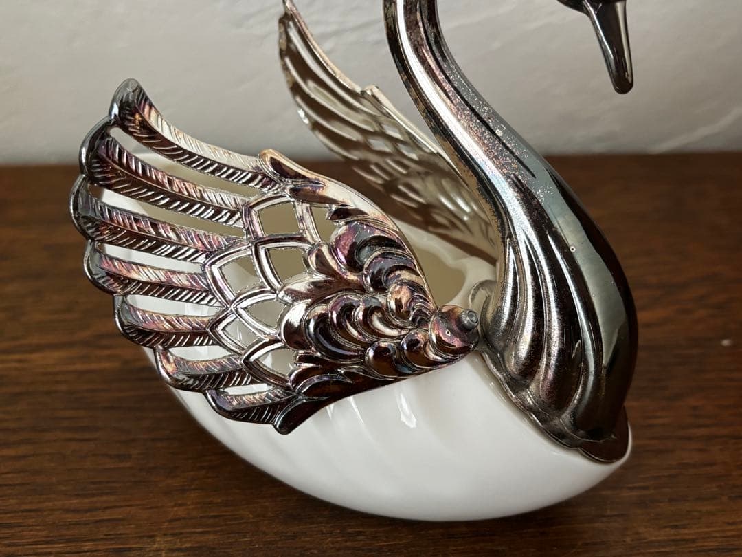 白鳥　スワン　陶器製　調味料入れ