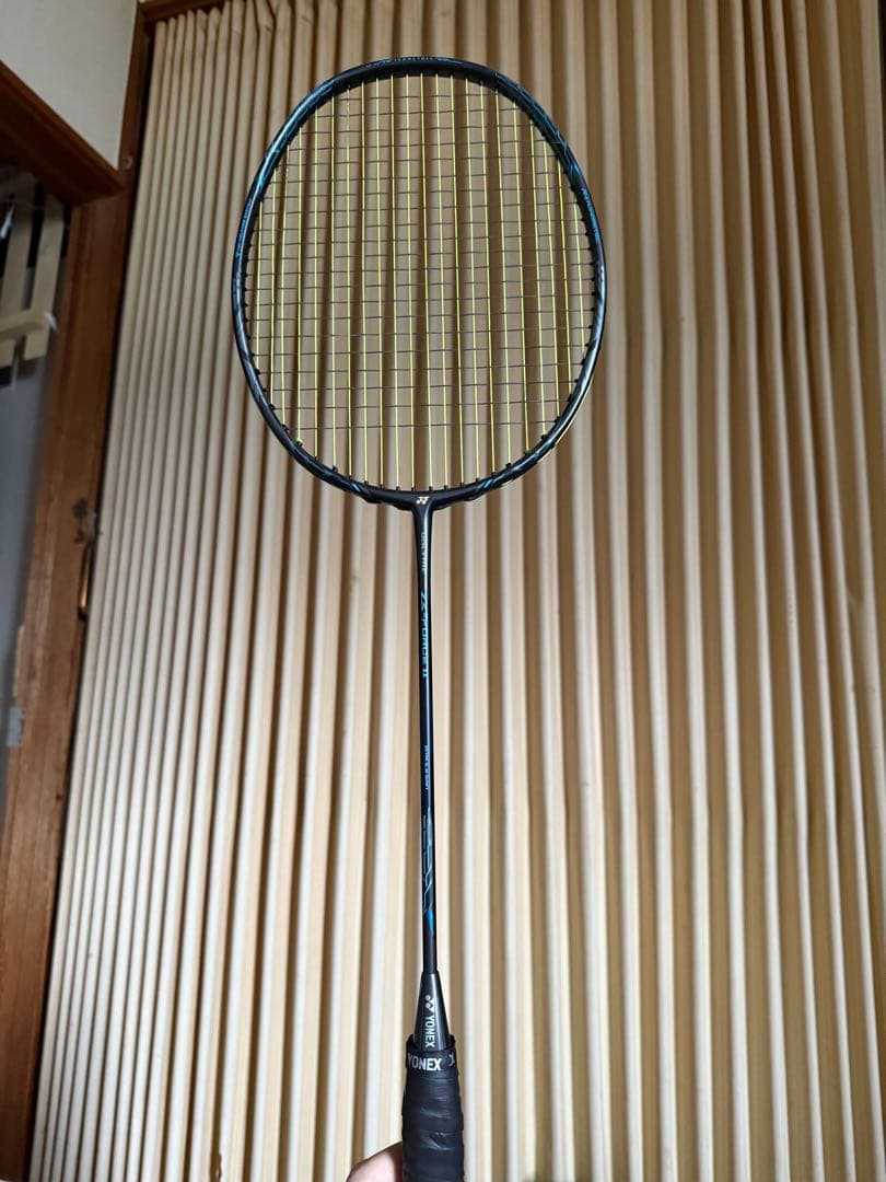 YONEX　VOLTRIC Z-FORCE II（ボルトリックZフォース2）