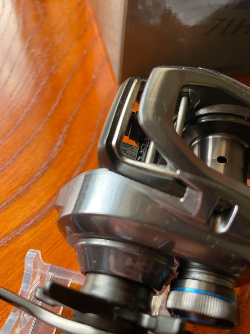 24SLX MGL 71hg 左巻きリール