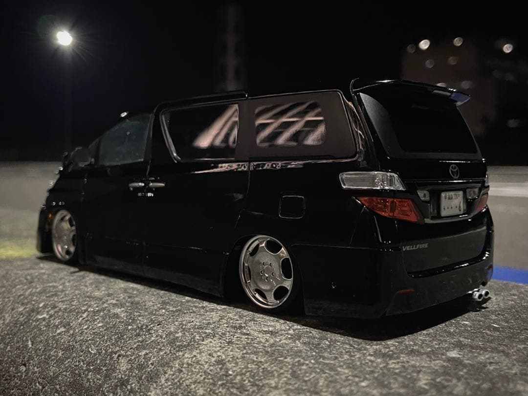 カラーサンプル　202ブラック　1/24 20ヴェルファイア　カスタム品