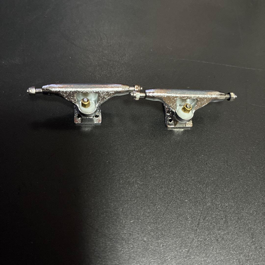 スケートボード uagfb oak