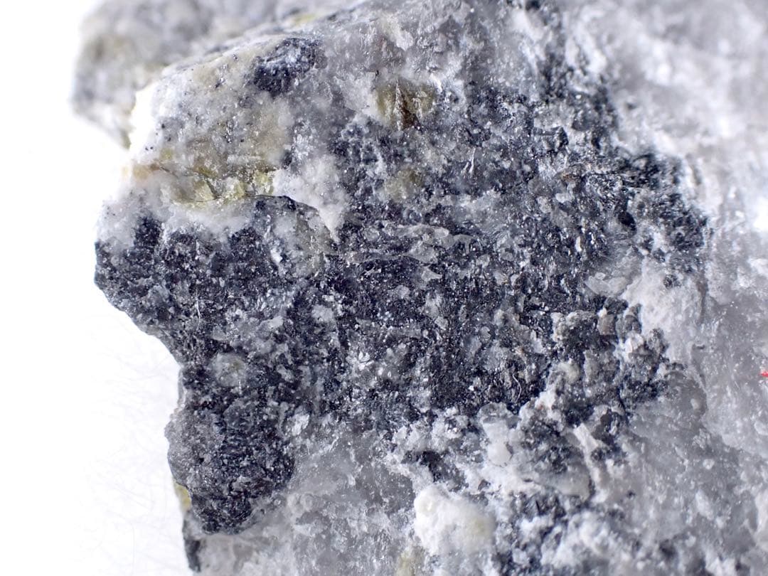 クルチャトフ石　布賀鉱山