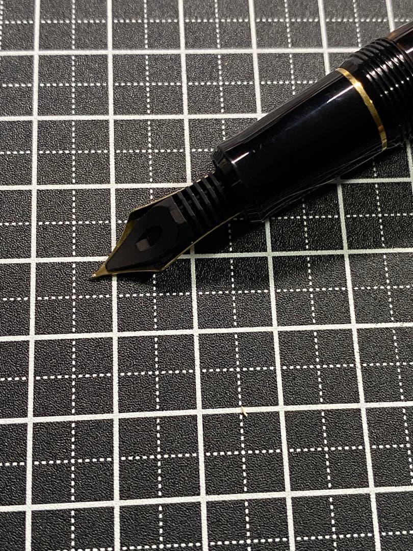 PILOT CUSTOM LE 万年筆　字幅F