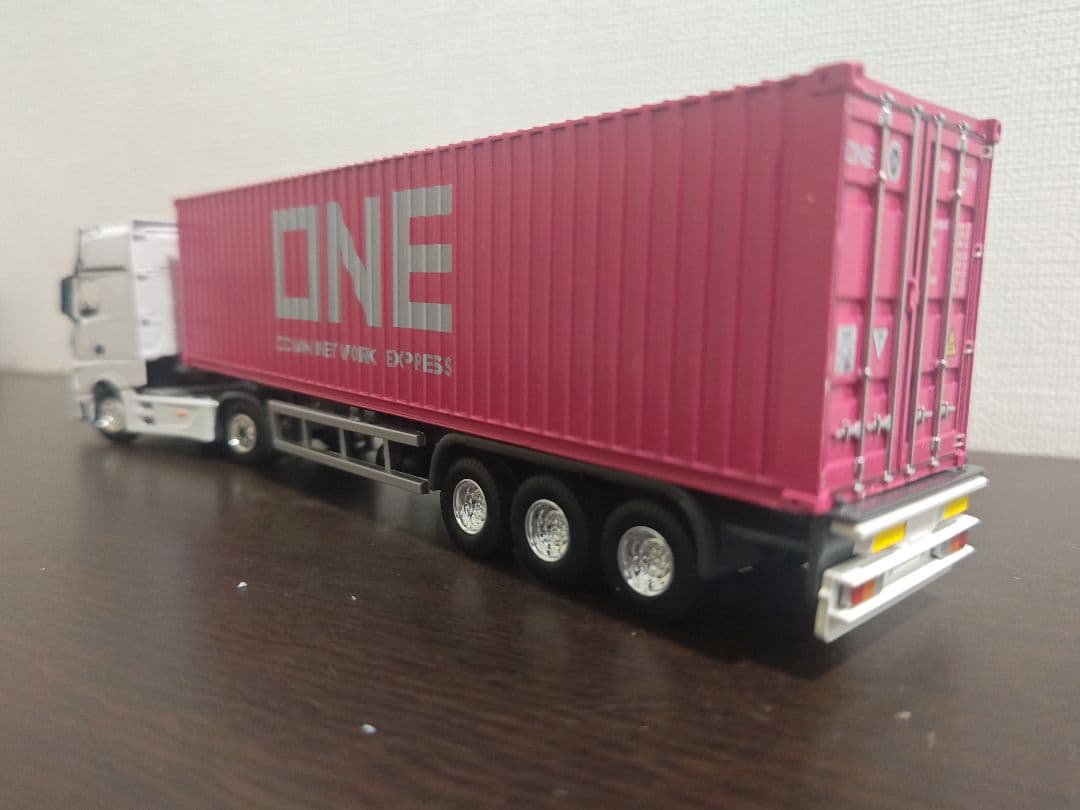 1/50 Mercedes-Benz トレーラー ミニカー