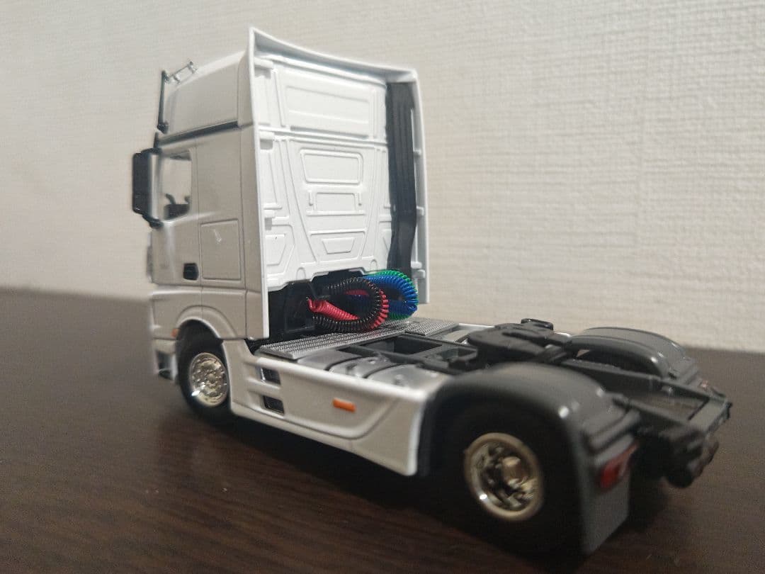1/50 Mercedes-Benz トレーラー ミニカー