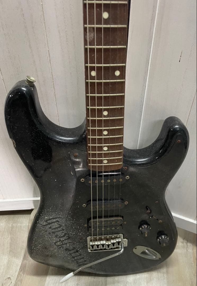 ストラトキャスタータイプ エレキギター ブラック