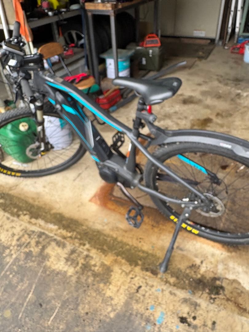 電動アシスト自転車 スポーツタイプ ブラック/ブルー