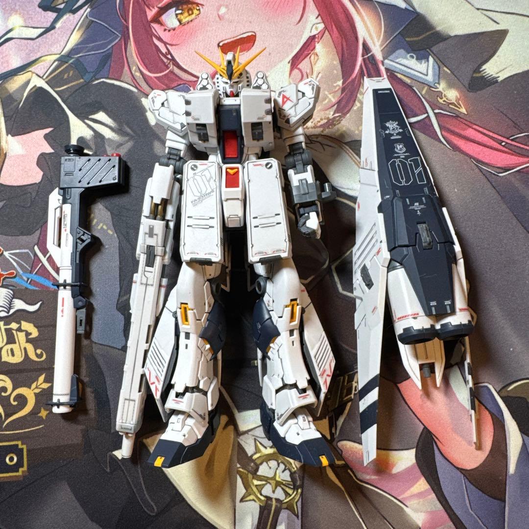 ガンプラ　RGνガンダムHWS ダブルフィンファンネル
