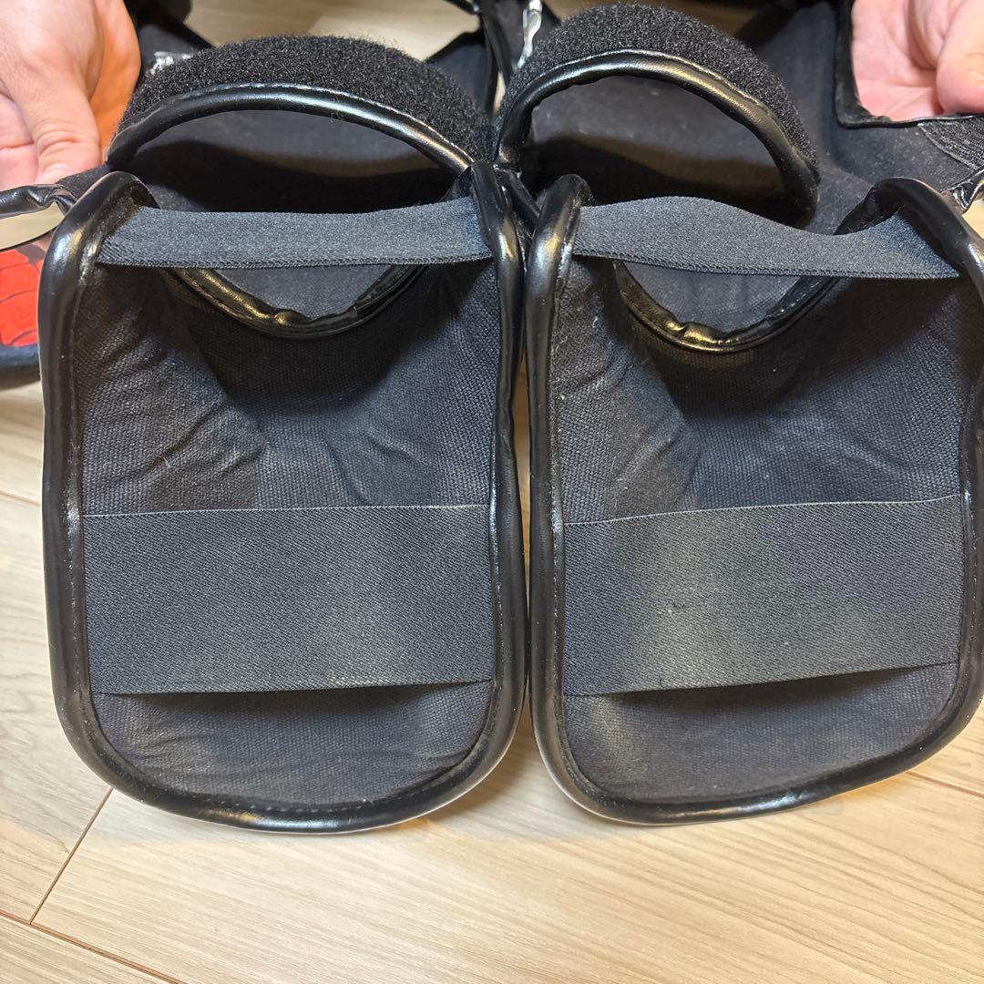 Venum ヴェヌム　シンガード　レガース　脛あて　Mサイズ