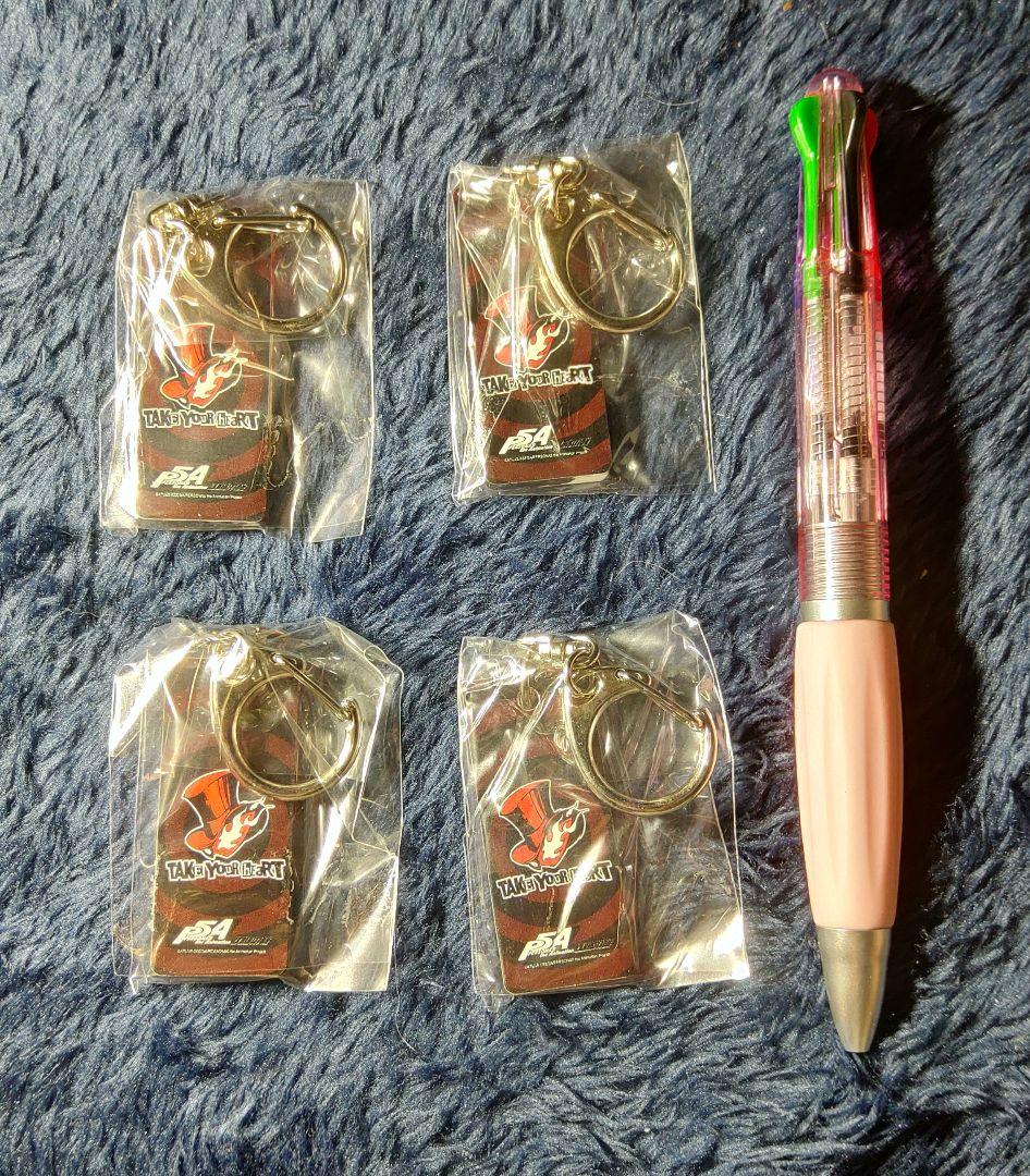 アクリルキーホルダー　ペルソナ5　4点セット　祐介　モルガナ　杏　真