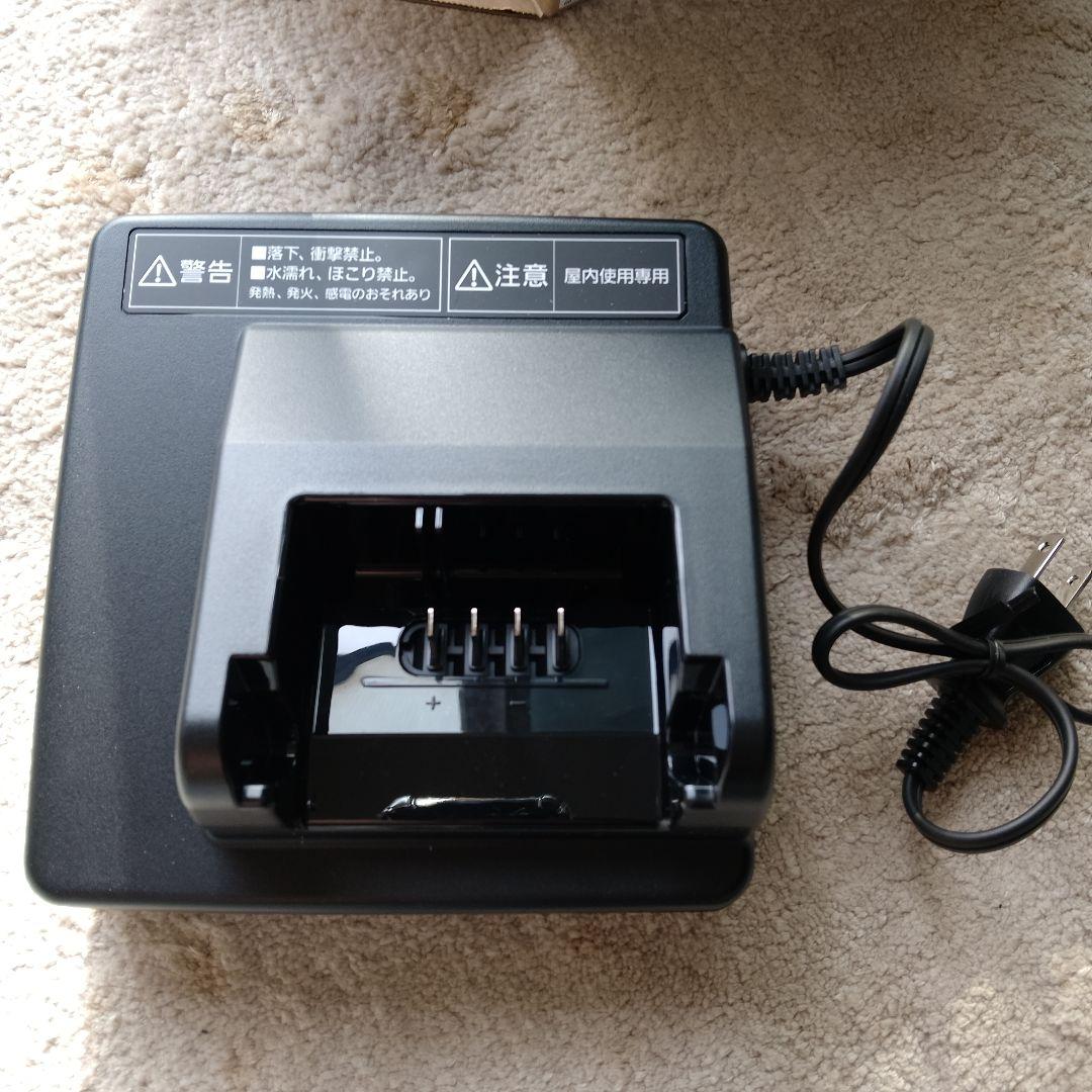 【新品・未使用】Panasonic NKJ074Z 電動自転車用 充電器: