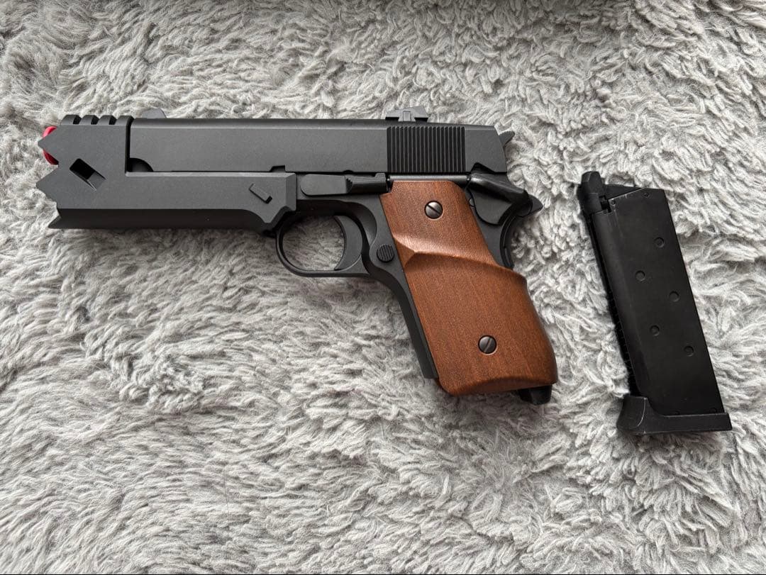 ⭐︎ヤシの実⭐︎　TOKYO MARUI 千束の銃