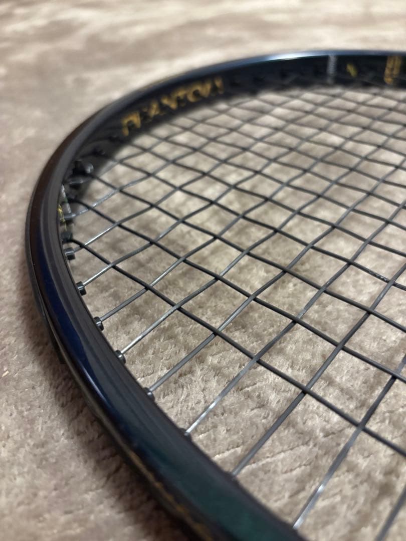 プリンス　ファントムグラファイト107 グリップ3