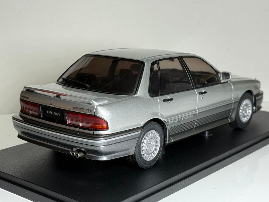 iXO 三菱 ギャラン VR-4 ミニカー 1/18 E39A 1987