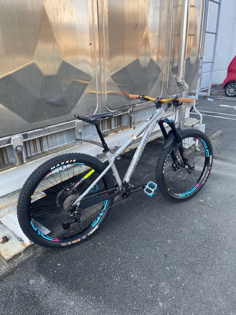 自転車本体 Nukeproof-hardtail