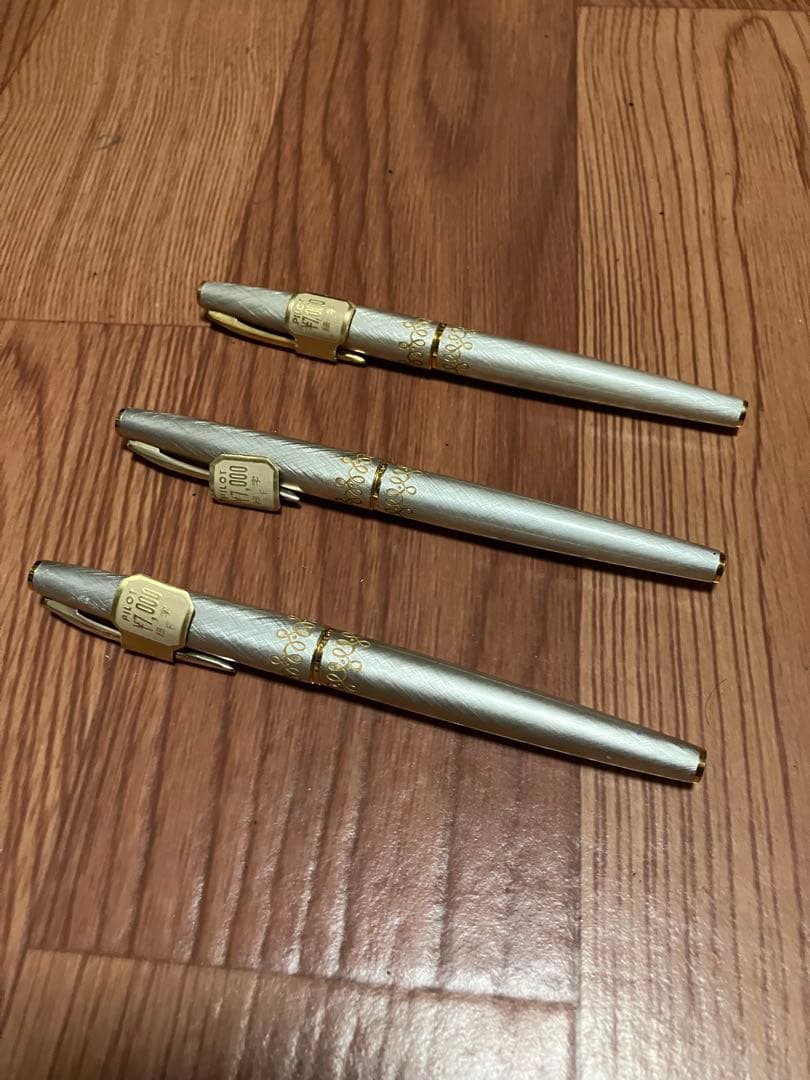 未使用 PILOT 万年筆 3本セット ペン先 14K 18K 2本 シルバー