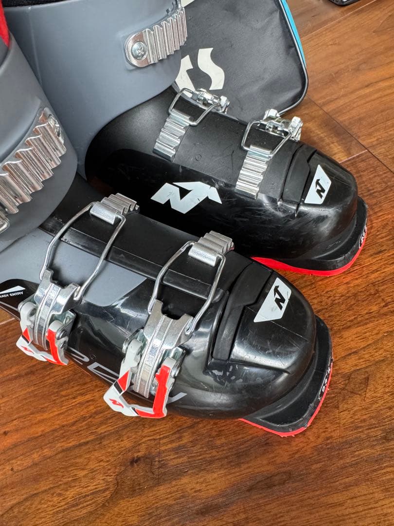 Nordica Speedmachine 3 子ども用スキーブーツ　23.5