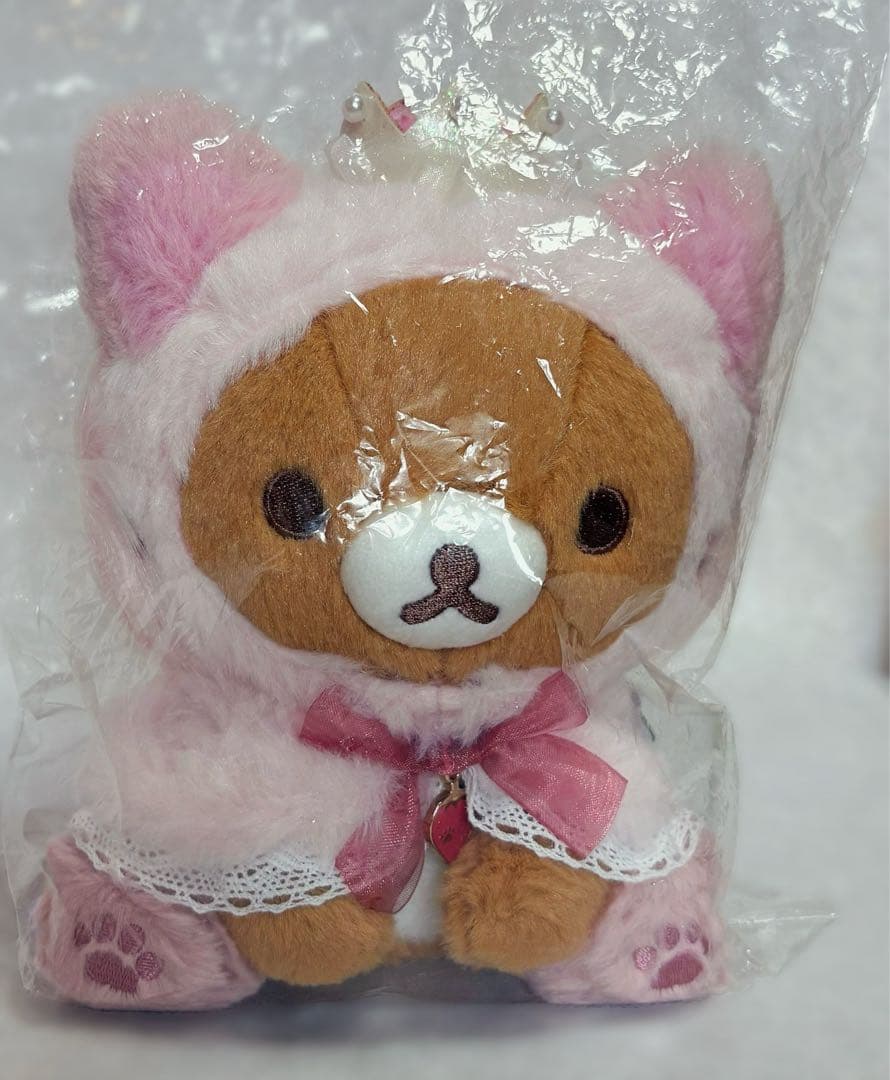 ストロベリーキャット リラックマぬいぐるみ 限定品【新品未使用タグ付き】