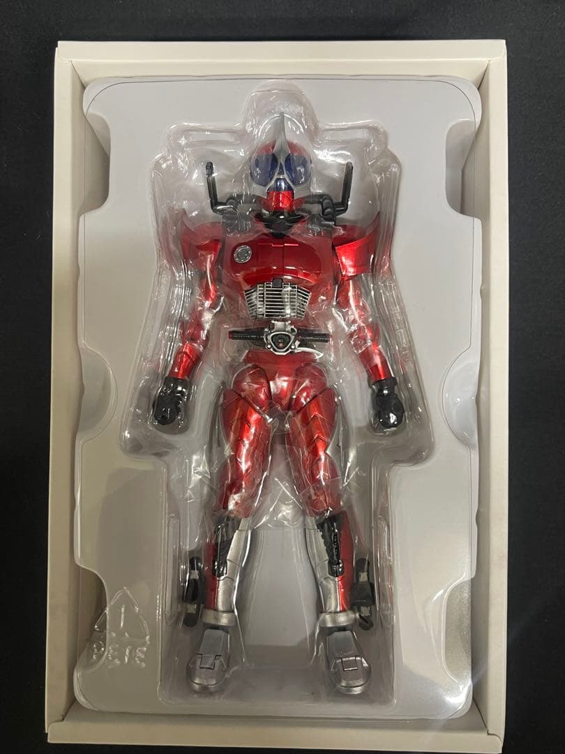 美品 フィギュアーツ　真骨彫　仮面ライダーアクセル　仮面ライダーW