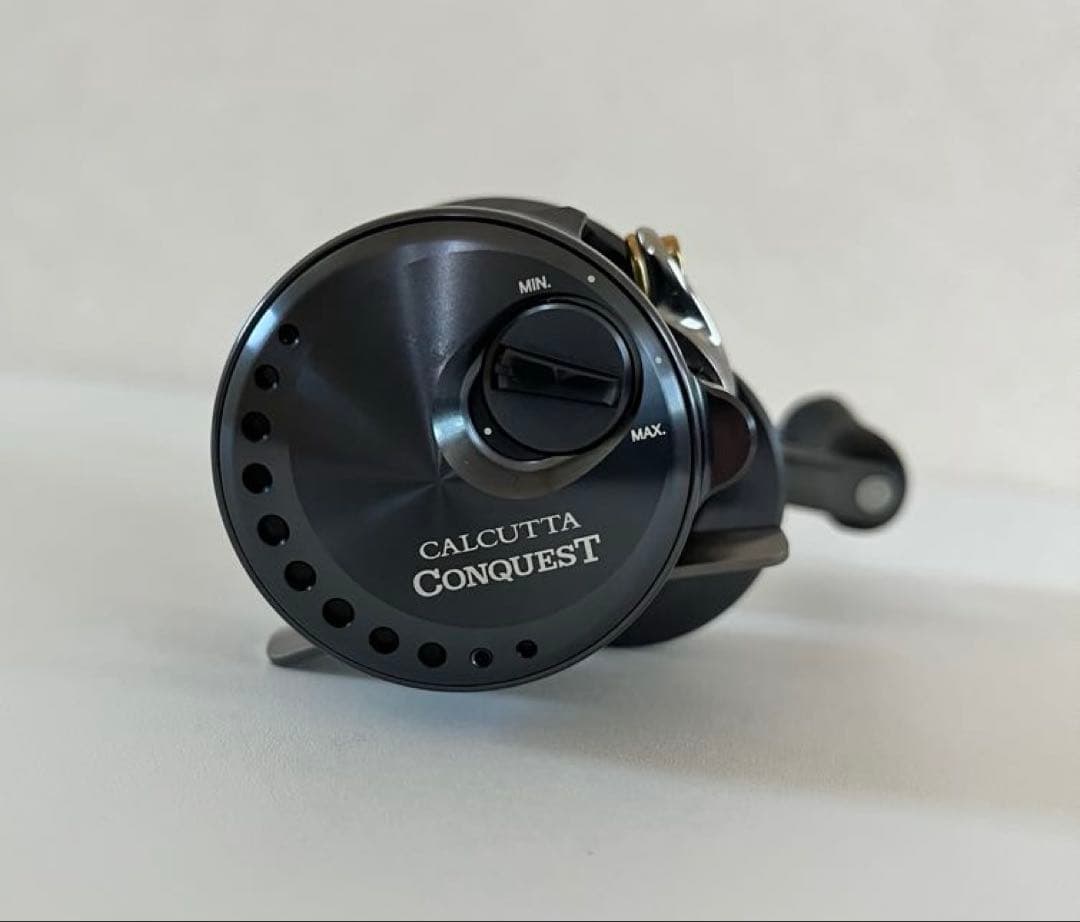 新品未使用品　シマノ 24カルカッタコンクエスト　シャローエディション31HG