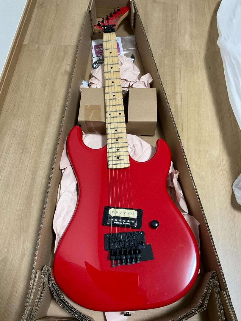 Kramer Barretta (クレーマー バレッタ) Red　新品未使用