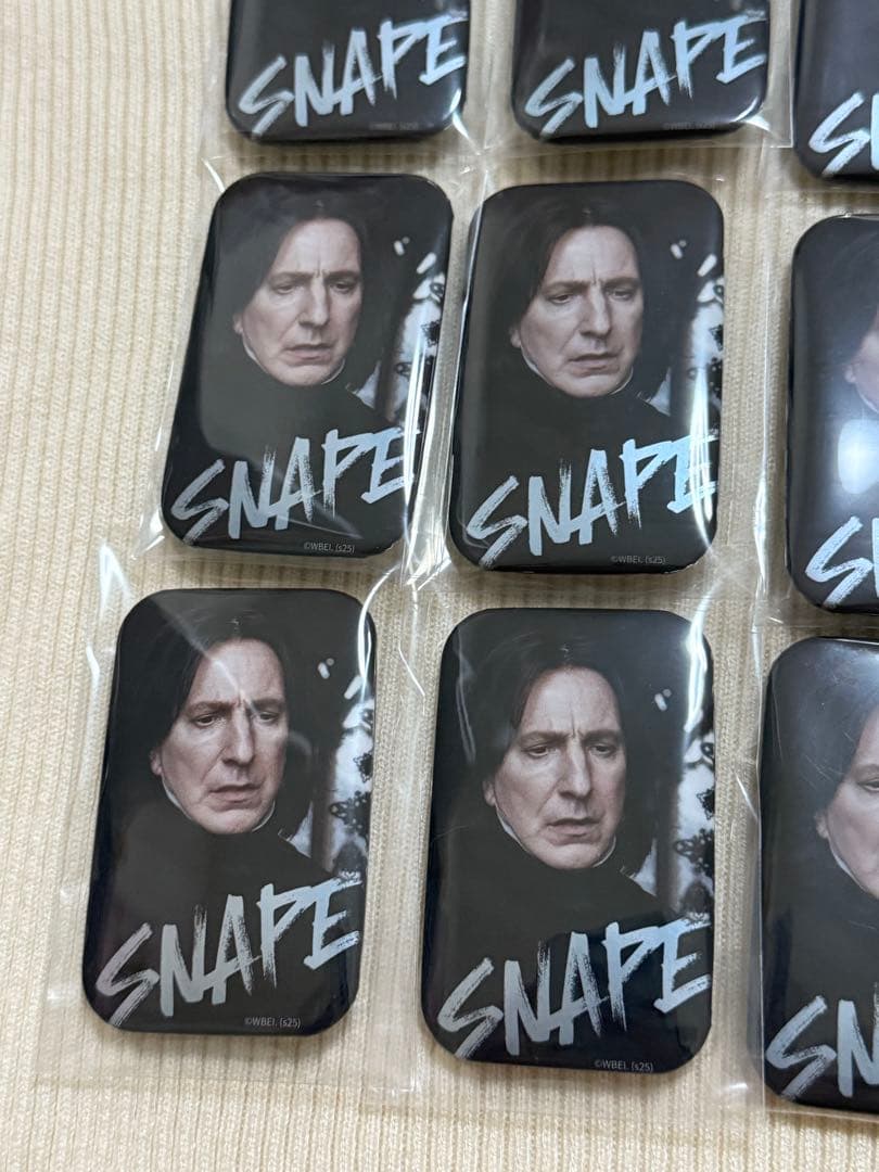 スネイプバッジ16枚セット
