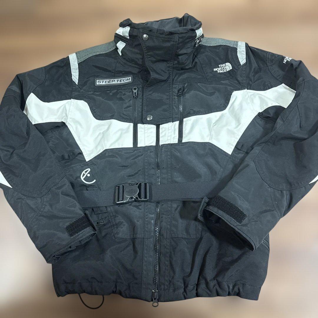 ⑫ THE NORTHFACE STEEPTECH アウター 黒　ナイロン