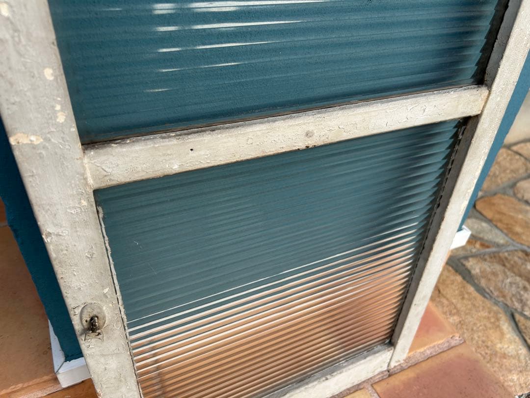 期間限定大幅値下げ！ビンテージ窓枠 昭和レトロ　アンティーク