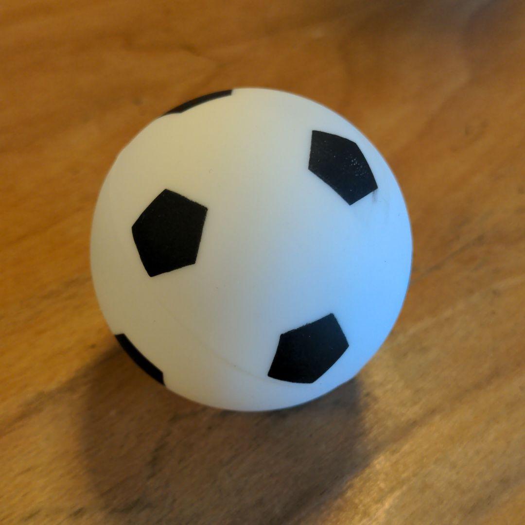 ぷにぷにのゴムボール