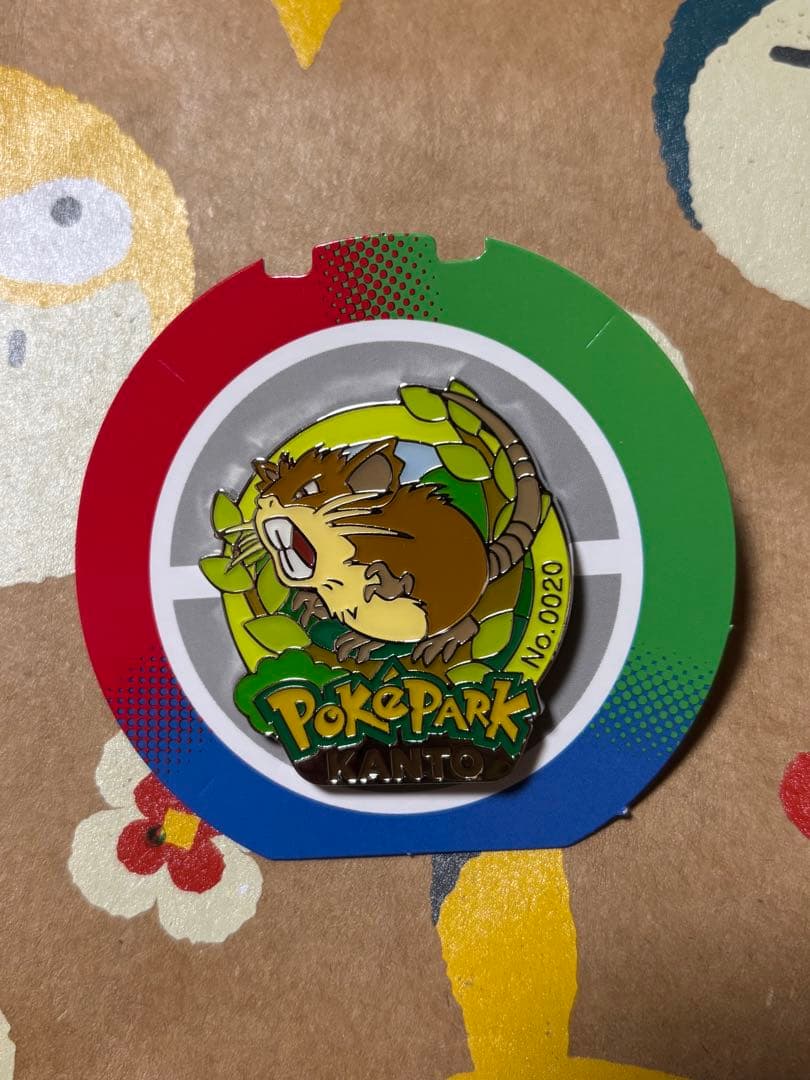 ポケパークカントー　ピンバッジ　8つ　まとめ売り　ニドラン　ギャラドス　ドガース