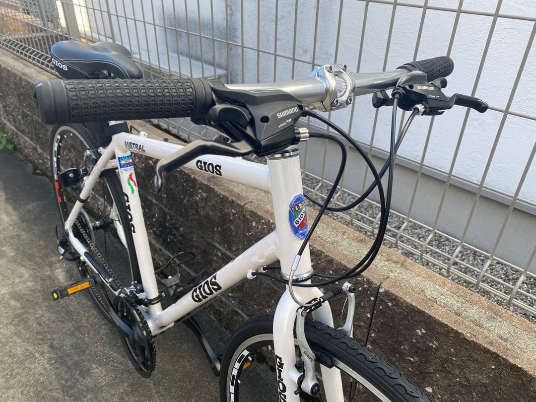 【兵庫・現地引き取り】美品　クロスバイク　GIOS ミストラル（ホワイト）