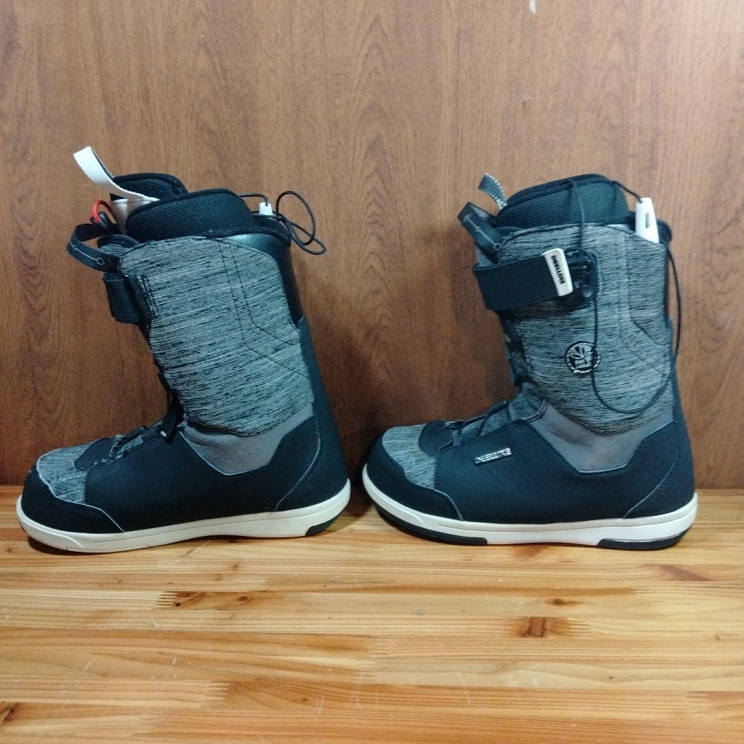 DEELUXE スノーボードブーツ　送料無料 26038