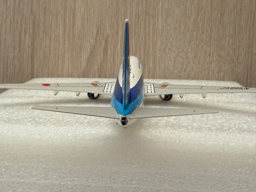 そ*ょ様 ANA 全日空 B737-800 1/200モデル