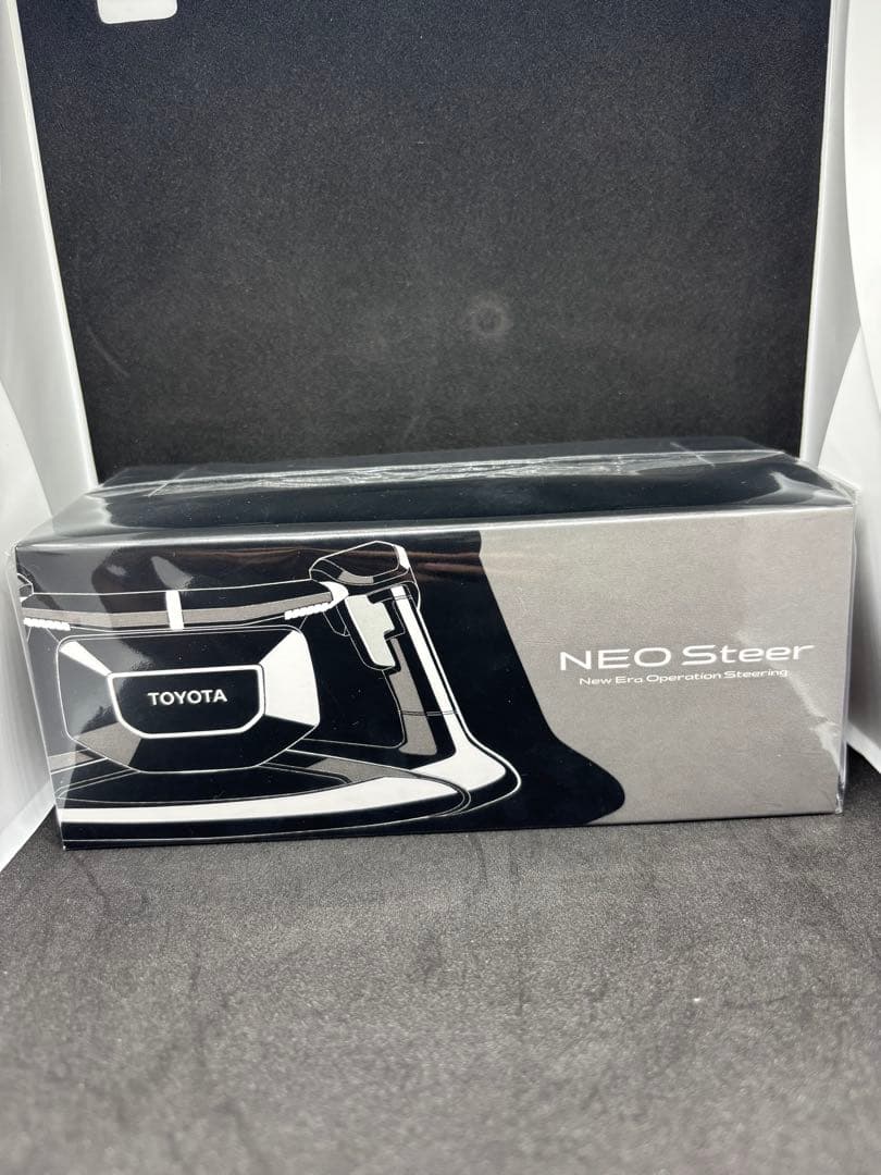 2024トヨタ株主限定 1/43 トヨタ ランドクルーザー 250バッグ付き