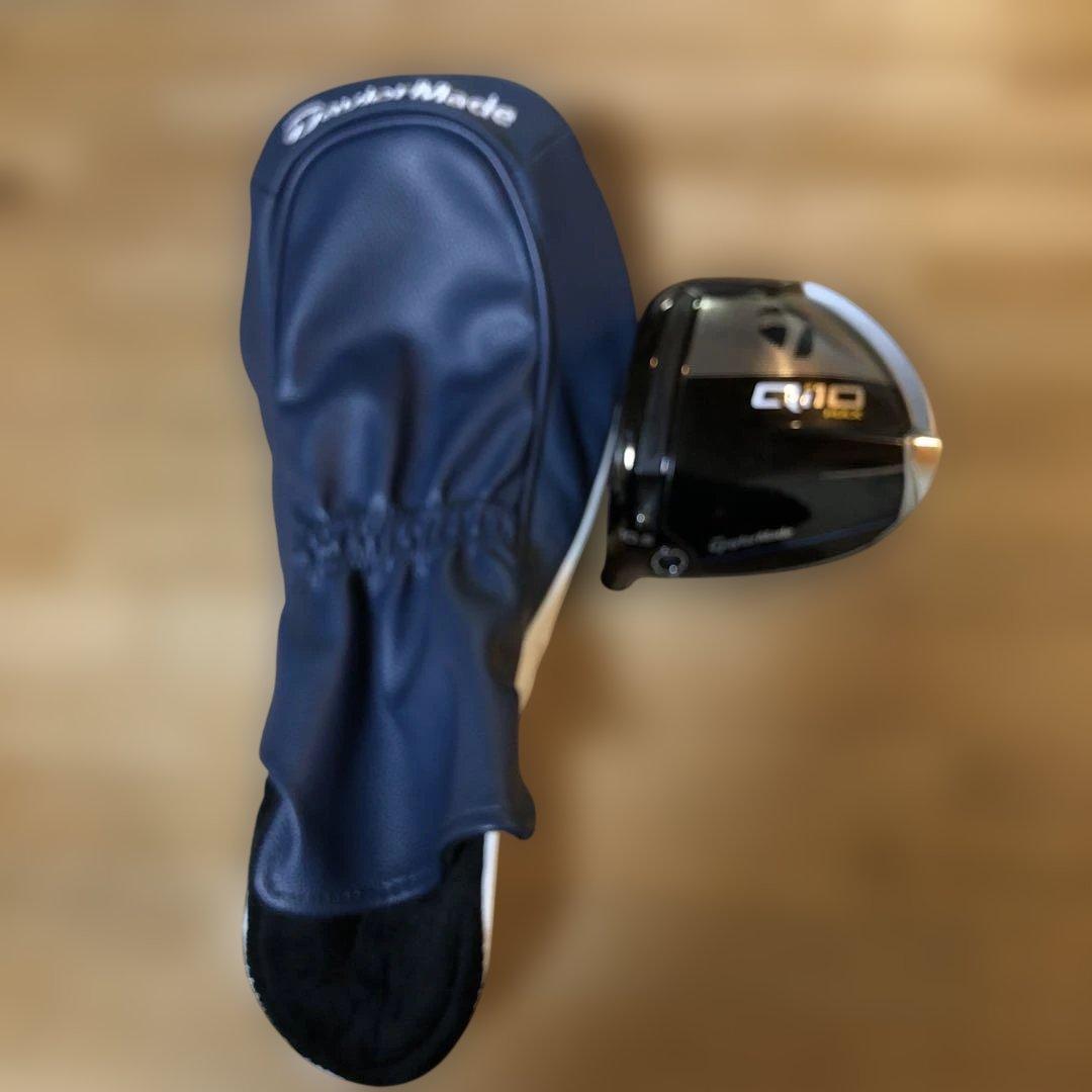 左）Qi10 MAXドライバー10.5ヘッド＋ヘッドカバー