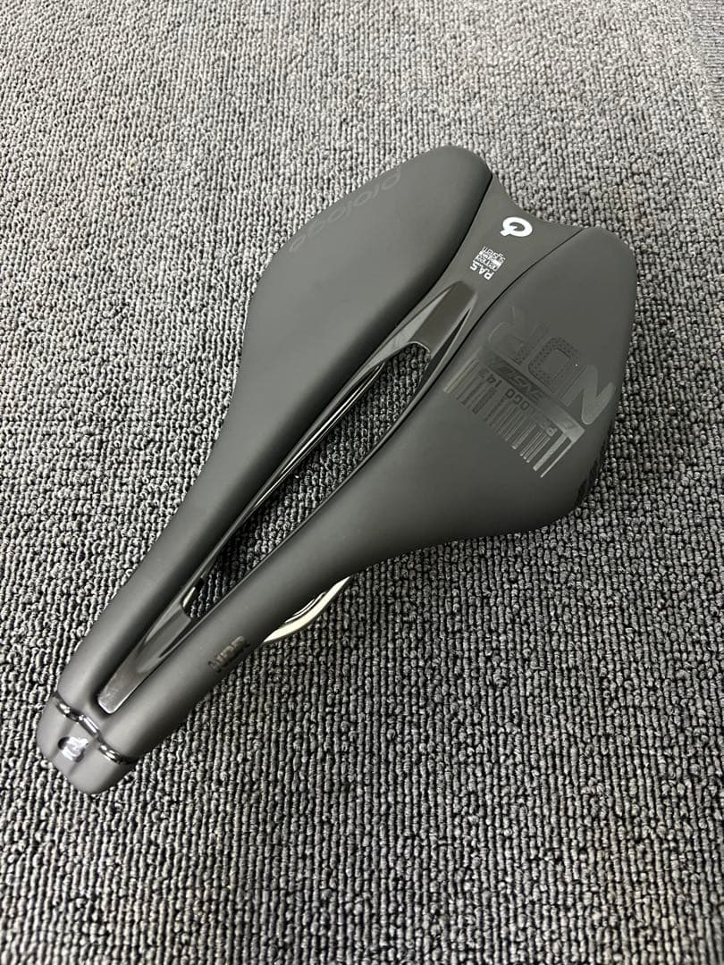 prologo プロロゴ DIMENSION NDR TiroX 新車外し