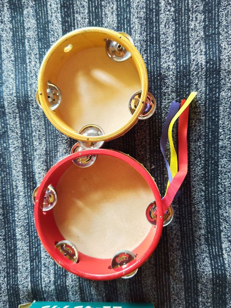 タンバリン大5個小1個