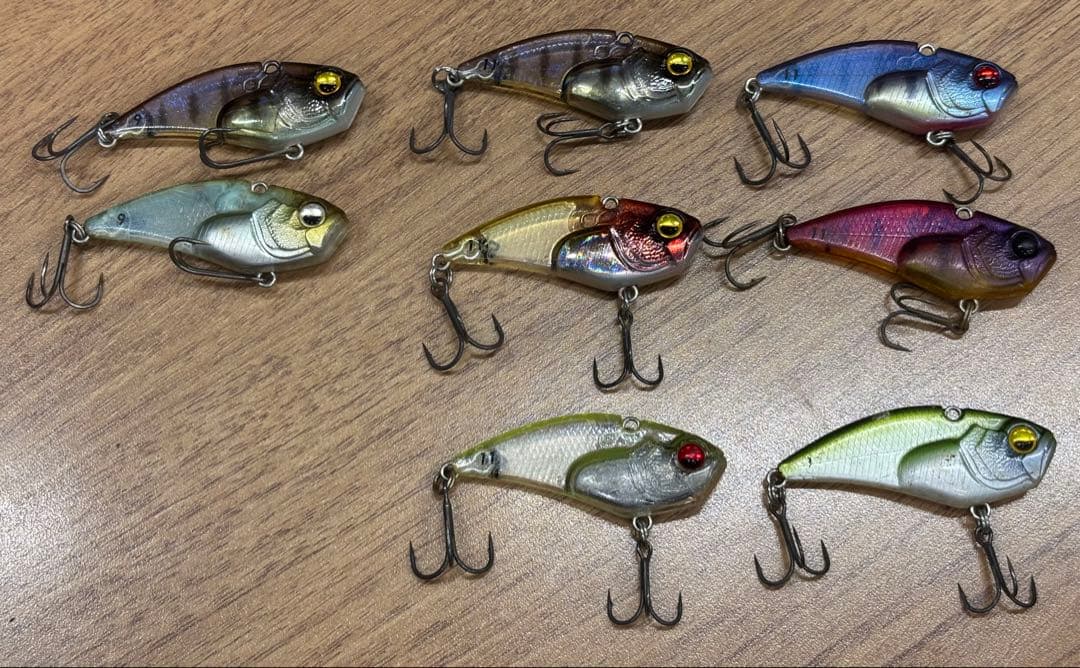 レイドジャパン　レベルバイブブースト　9.11g 8個セット