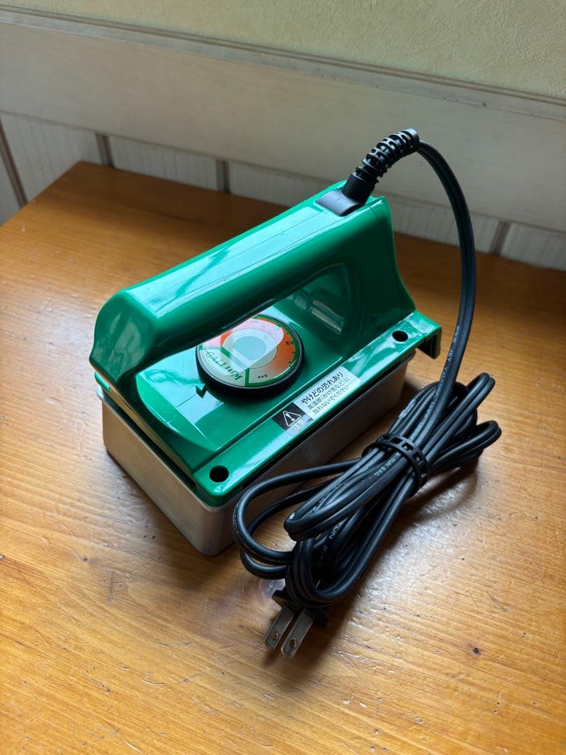 ワクシングアイロン