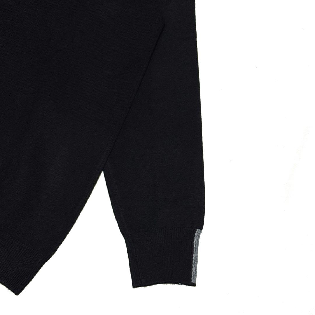 新品タグ付 ジーフォア セーター ブラック Ｇロゴ 洗練デザイン 高級感 定番