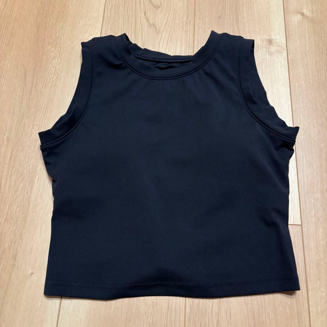 SUKALA プレミアムフィット ヨガウェア Mサイズ ブラック　タンクトップ