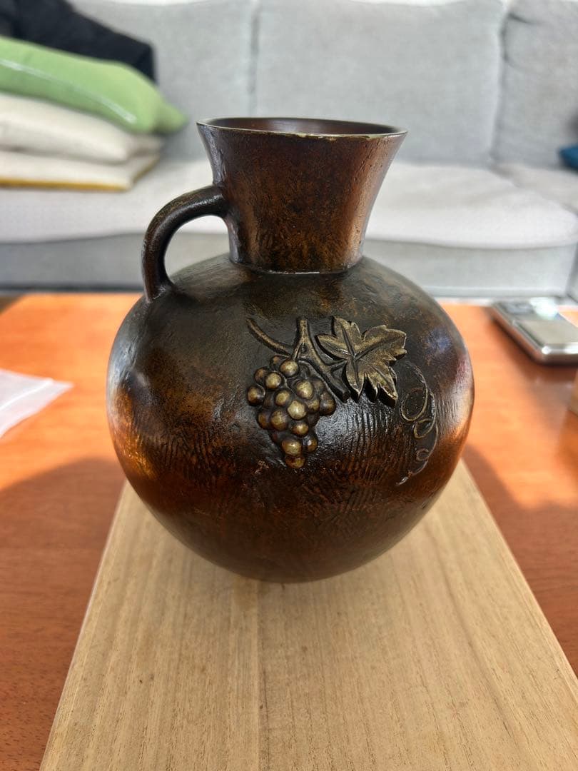 金属製ブドウ装飾壺 白銅製　葡萄罐　花瓶　置物　コレクション在銘