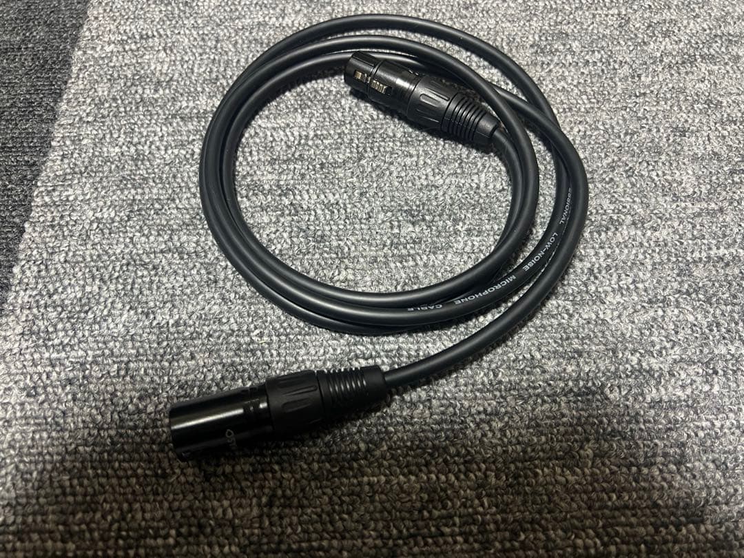 fifine コンデンサーマイクAM8アームセット、オーディオインターフェース付