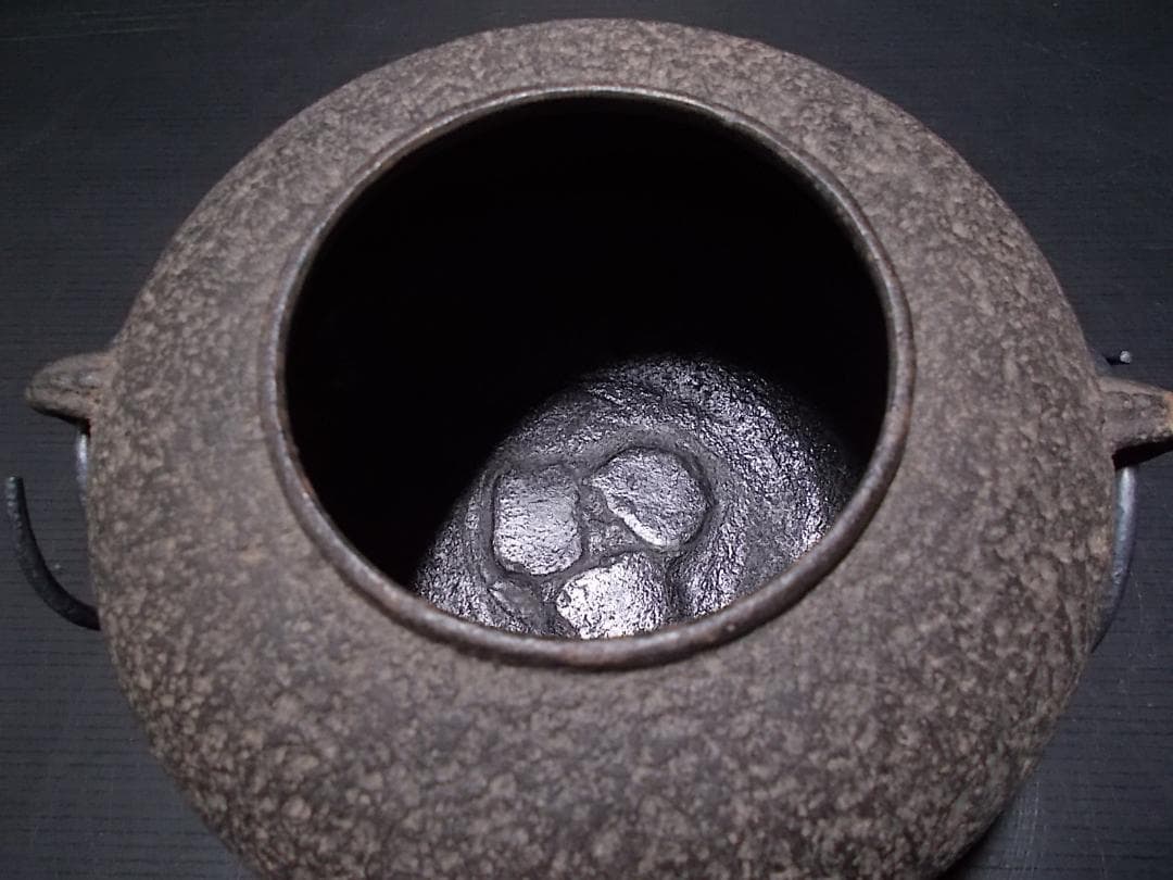 茶道具 風炉釜セット 茶釜 釜環 未使用五徳 良品織部風炉 織部敷板 底瓦 前瓦