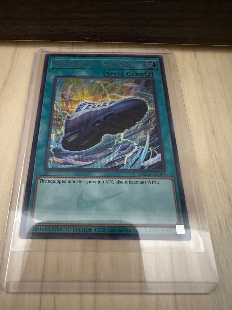 【WINDS OF VICTORY】NKC1-EN001 カード/遊戯王 ナイキ