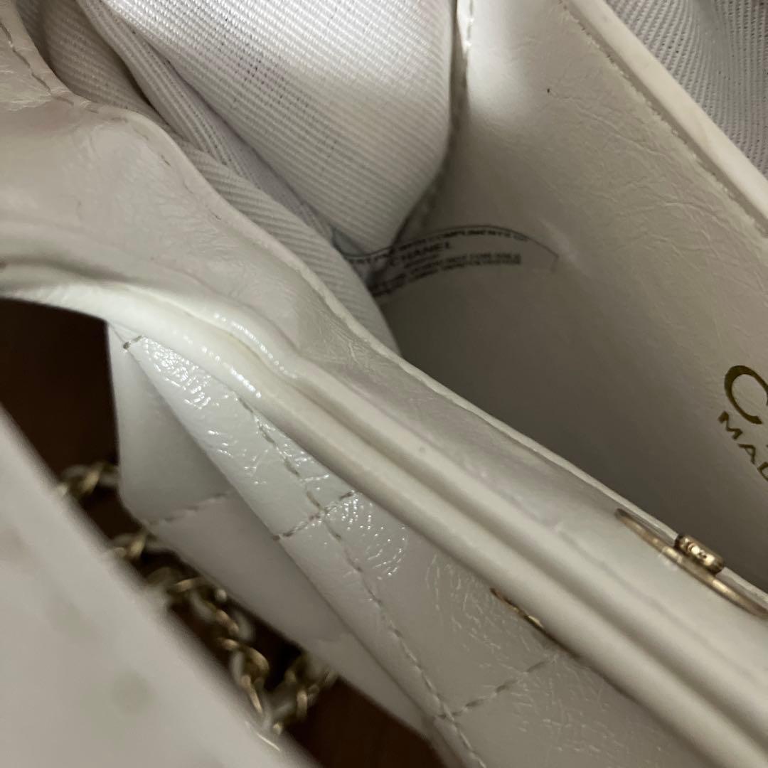 CHANEL ホワイトショルダーバッグ　ノベルティ