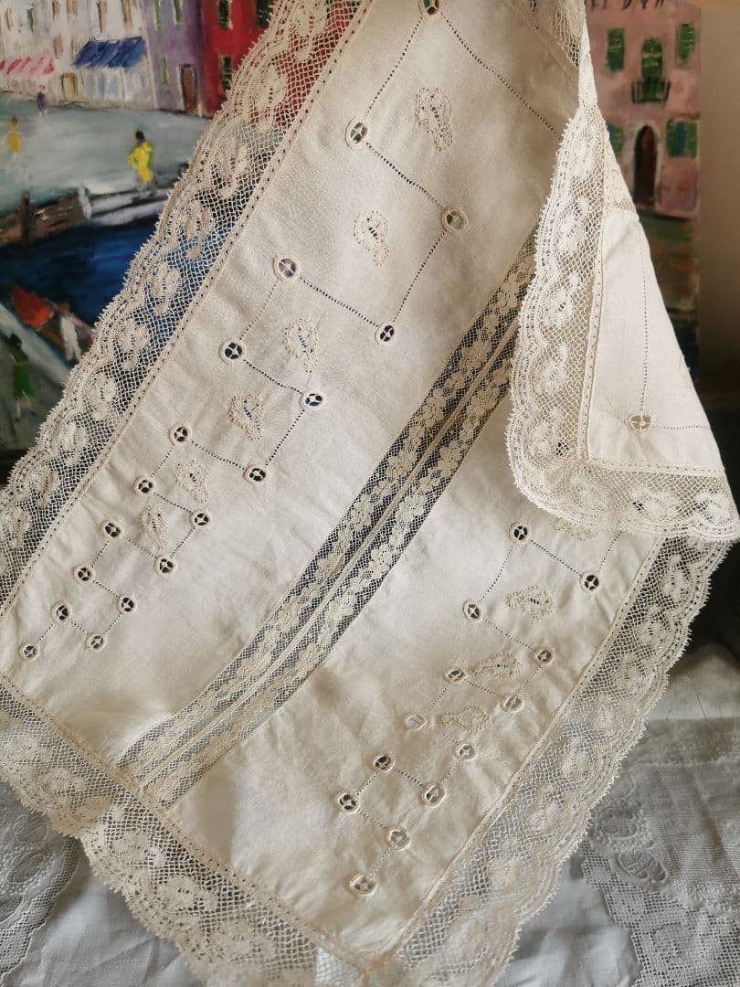 アンティークフランス 葉のアップリケ刺繍ランナー ノルマンディーレース ランナー