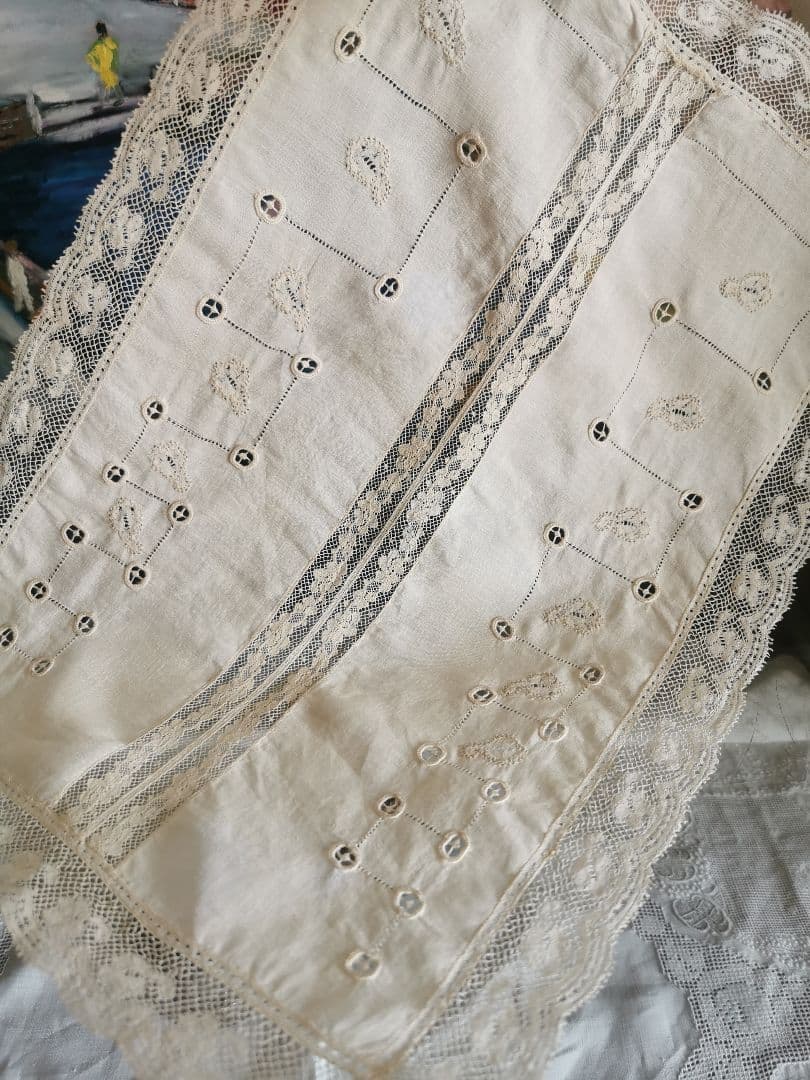 アンティークフランス 葉のアップリケ刺繍ランナー ノルマンディーレース ランナー